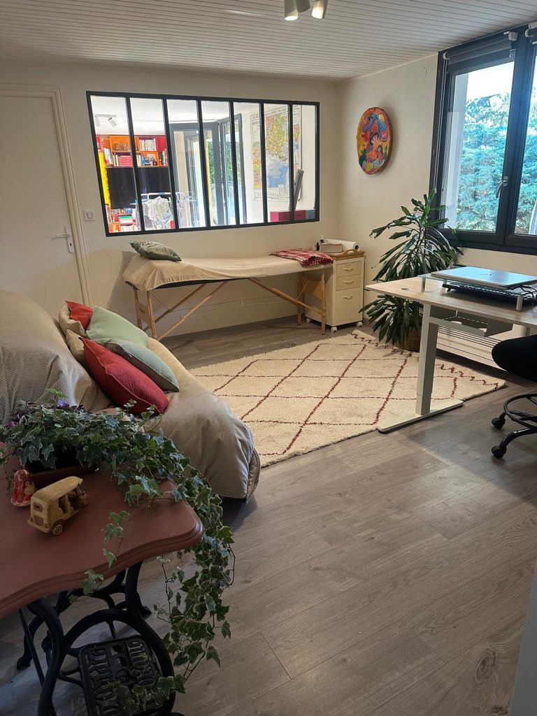 Mon espace à Saint-Didier-au-Mont-d’Or – un lieu apaisant pour libérer les émotions.